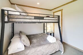 Texas Ranch Retreat: Swim On-site