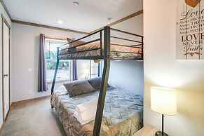 Texas Ranch Retreat: Swim On-site