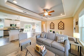 Legacy Ranch Home w/ Lake Access & Grill