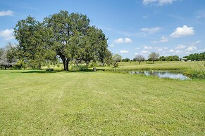 Legacy Ranch Escape: Game Room & Lake Access