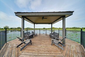 Legacy Ranch Escape: Game Room & Lake Access