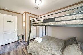 Pet-friendly Hill Country Hideaway w/ Deck