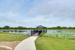 Pet-friendly Hill Country Hideaway w/ Deck