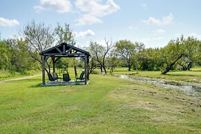 Texas Nature Escape: Lake & Game Room Access