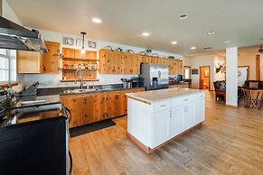 Texas Nature Escape: Lake & Game Room Access