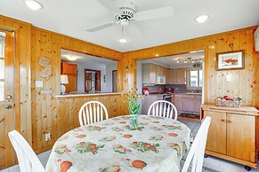 Lovely Coastal Home By Delaware Bay: Walk to Beach