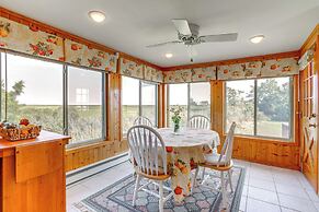 Lovely Coastal Home By Delaware Bay: Walk to Beach