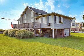 Lovely Coastal Home By Delaware Bay: Walk to Beach