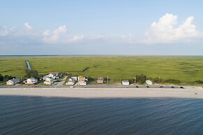 Lovely Coastal Home By Delaware Bay: Walk to Beach