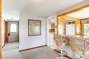 Lovely Coastal Home By Delaware Bay: Walk to Beach