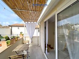 Nina Home in Noto With 1 Bedrooms and 1 Bathrooms