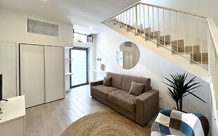 Nina Home in Noto With 1 Bedrooms and 1 Bathrooms