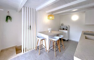 Nina Home in Noto With 1 Bedrooms and 1 Bathrooms