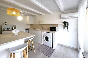 Nina Home in Noto With 1 Bedrooms and 1 Bathrooms