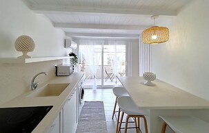 Nina Home in Noto With 1 Bedrooms and 1 Bathrooms