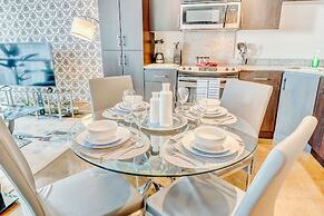 Luxury Condo With City Views Near Stampede Park