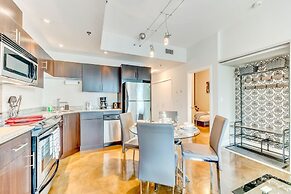Luxury Condo With City Views Near Stampede Park