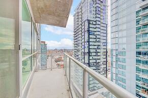 Luxury Condo With City Views Near Stampede Park