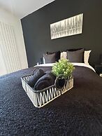 NEW 2 Bedroom Spacious Flat