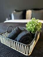 NEW 2 Bedroom Spacious Flat