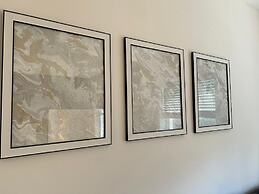 NEW 2 Bedroom Spacious Flat