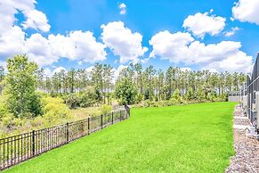 Upstay - Championsgate Home w Pool and Backyard