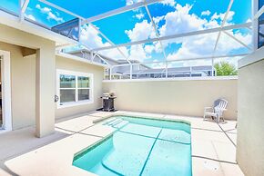 Upstay - Championsgate Home w Pool and Backyard