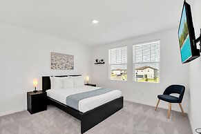 Upstay - Spacious Lakefront Home Near Disney