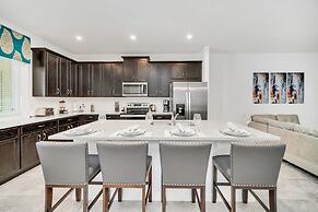 Solara Resort Home w Pool - Near Disney