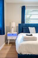 Upstay - Bungalow w Games Golf Fire and Patio