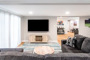 Upstay - Bungalow w Games Golf Fire and Patio