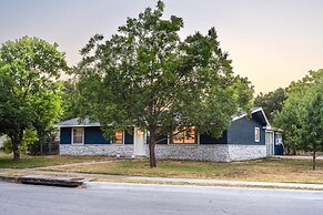 Upstay - Bungalow w Games Golf Fire and Patio