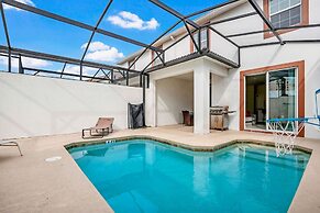 Upstay - Modern Home w Pool Near Disney