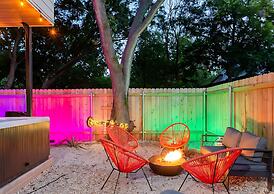 Hot Tub Time Machine Clubhouse DT 6 Min Drive