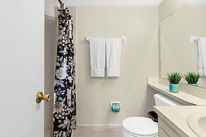 Upstay - Family Condo at Ventura Golf Country Club