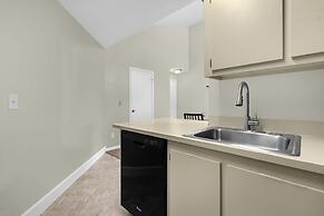 Upstay - Family Condo at Ventura Golf Country Club