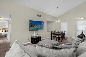 Upstay - Family Condo at Ventura Golf Country Club