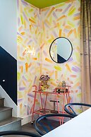 Eastside Home w Killer Yard - Golf Pool Firepit