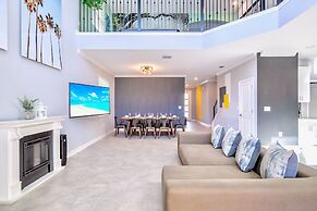 Upstay Resort Home w Pool Hot Tub Air Hockey