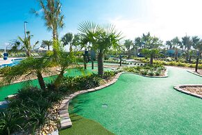 Upstay Resort Home w Pool Hot Tub Air Hockey