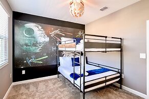 Upstay Resort Home w Pool Hot Tub Air Hockey