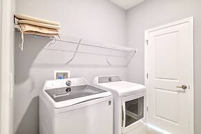 Upstay Resort Home w Pool Hot Tub Air Hockey