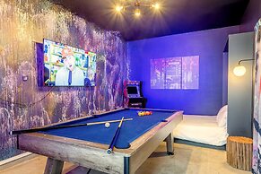 ATX Icon Mansion Rainey Street 6 min Walk