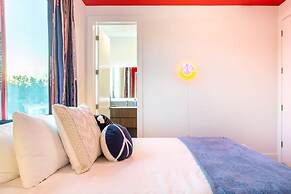 Chic 4BR Pool House - Steps to South 1st Street