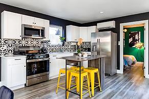 Two-home 3rd St - Estate 6th Street - 4 min Walk