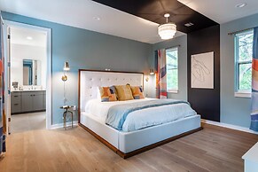 Upstay - Pristine Pool Palace - 7min to Rainey St