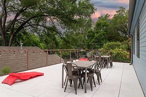 Upstay - Pristine Pool Palace - 7min to Rainey St