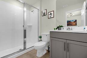 Upstay - Solara Resort Home w Pool BBQ Gamesroom