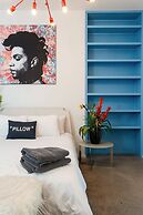 Austin Clubhouse Rainey Street 6 min Walk