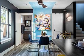 Stunning 3rd St Escape 6th Street 4 min Walk